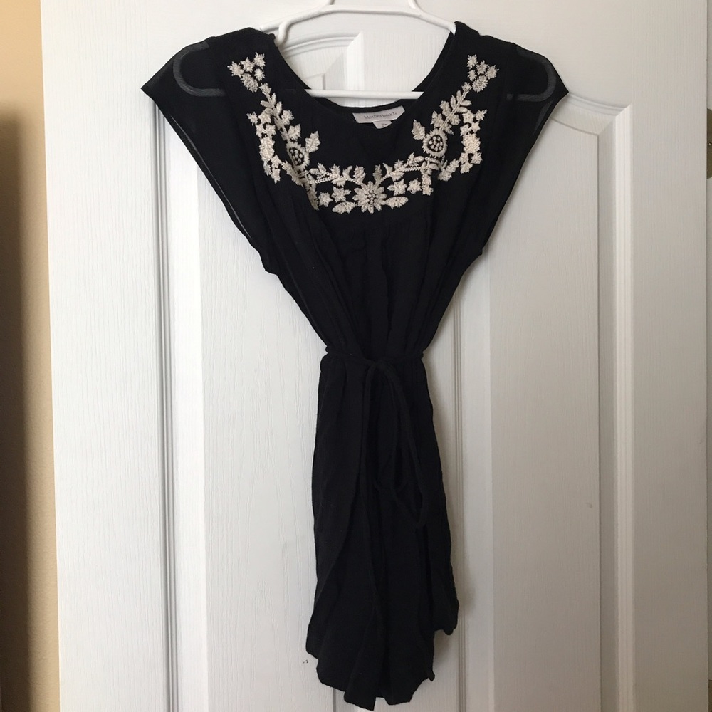 Embroidered flowy maternity top
